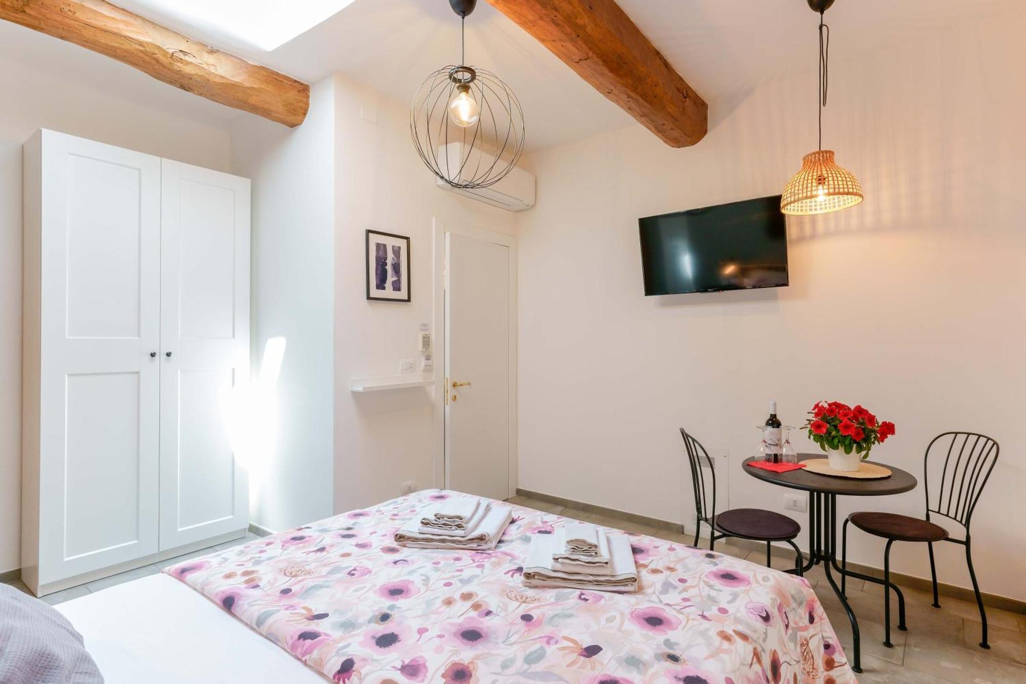 B&B Il Viaggio Bologna Kültér fotó